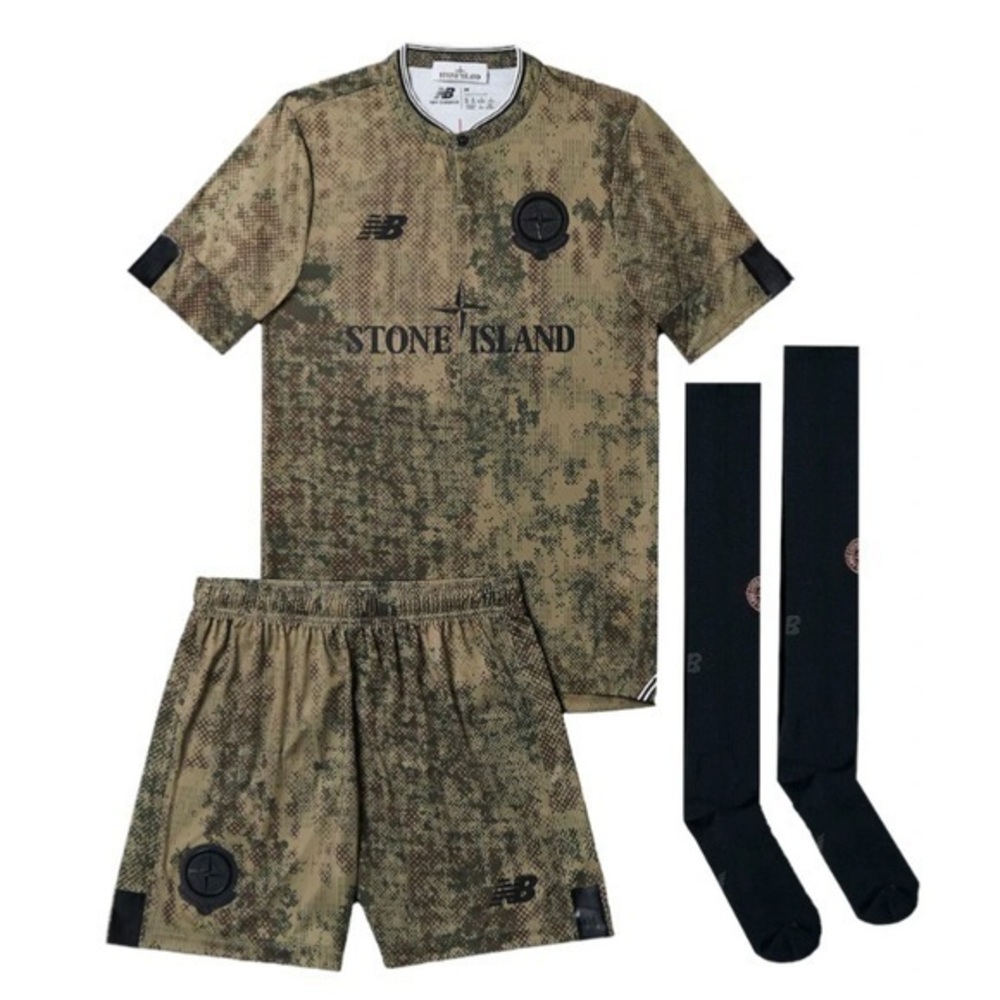 Stone Island x New Balance Shorts Size Large